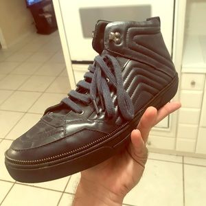 Navy blue quilted leather zip high top sneakers